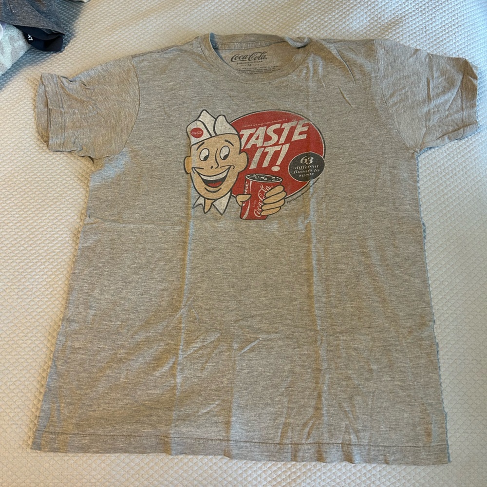 Coca Cola Gray Graphic Tee - Taste It! Design